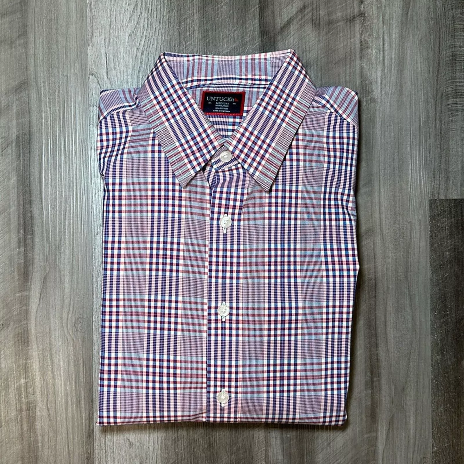 UNTUCKit Shirts Button Ups UnTuckIt Wrinkle Free Long Sleeve Button Down - Medium Red