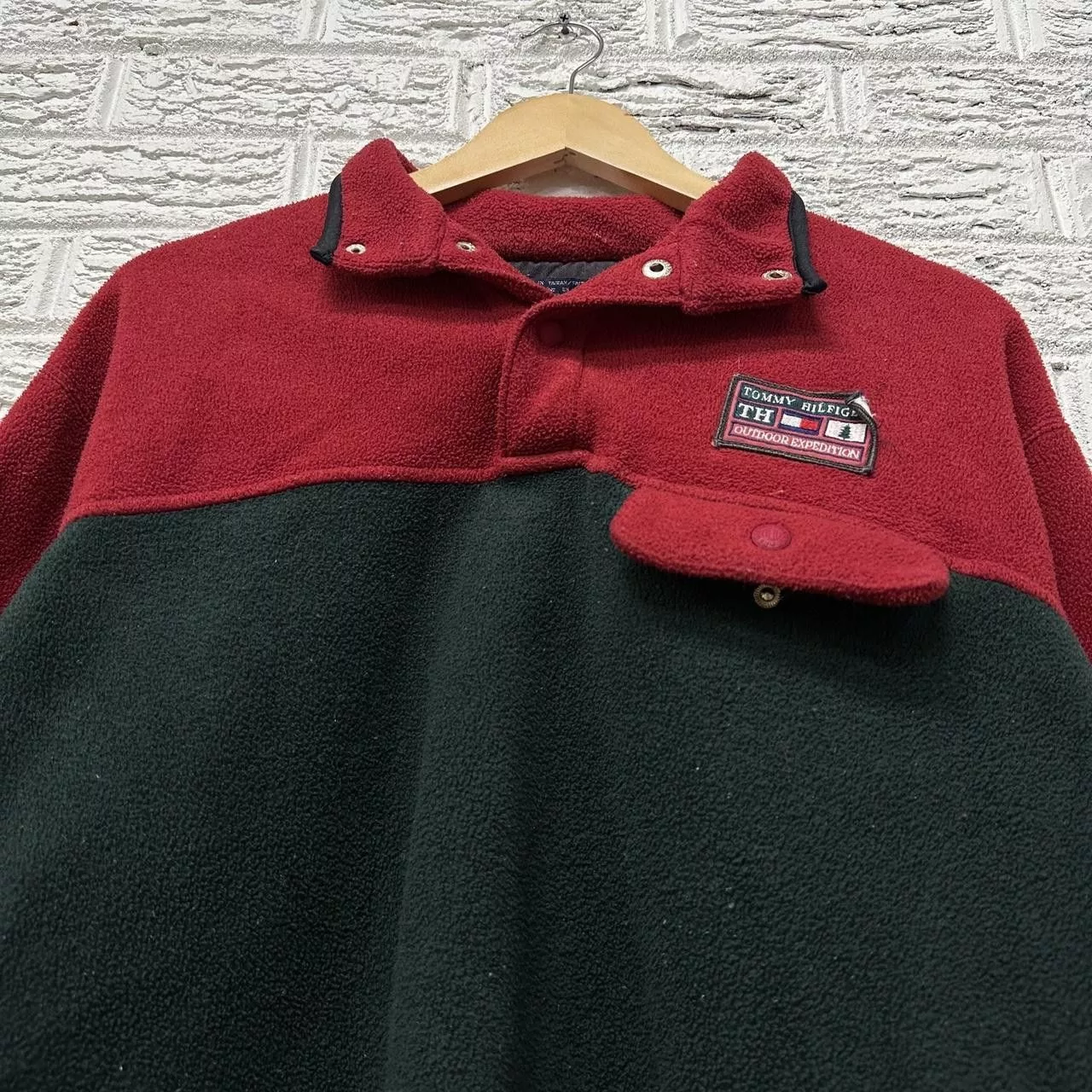 Tommy Hilfiger Light Jackets Vintage Y2K Tommy Hilfiger Outdoors Expedition Series Fleece Red