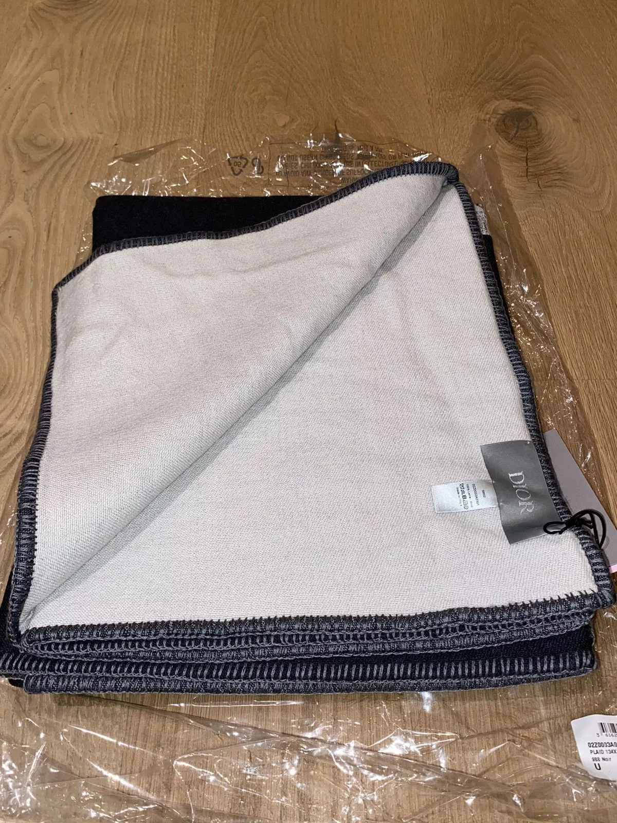 Daniel Arsham Miscellaneous Daniel Arsham × Dior Daniel Arsham x Dior Blanket Black