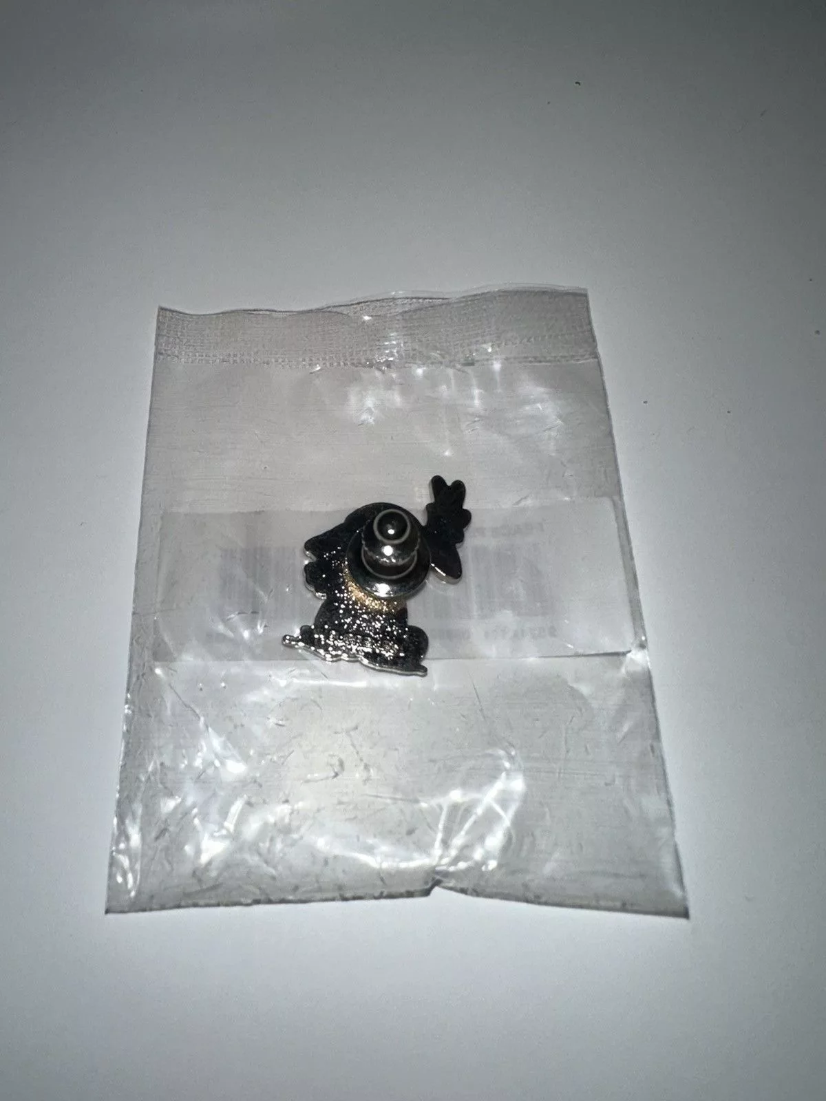 Supreme Supreme Supreme Peace Pin Black