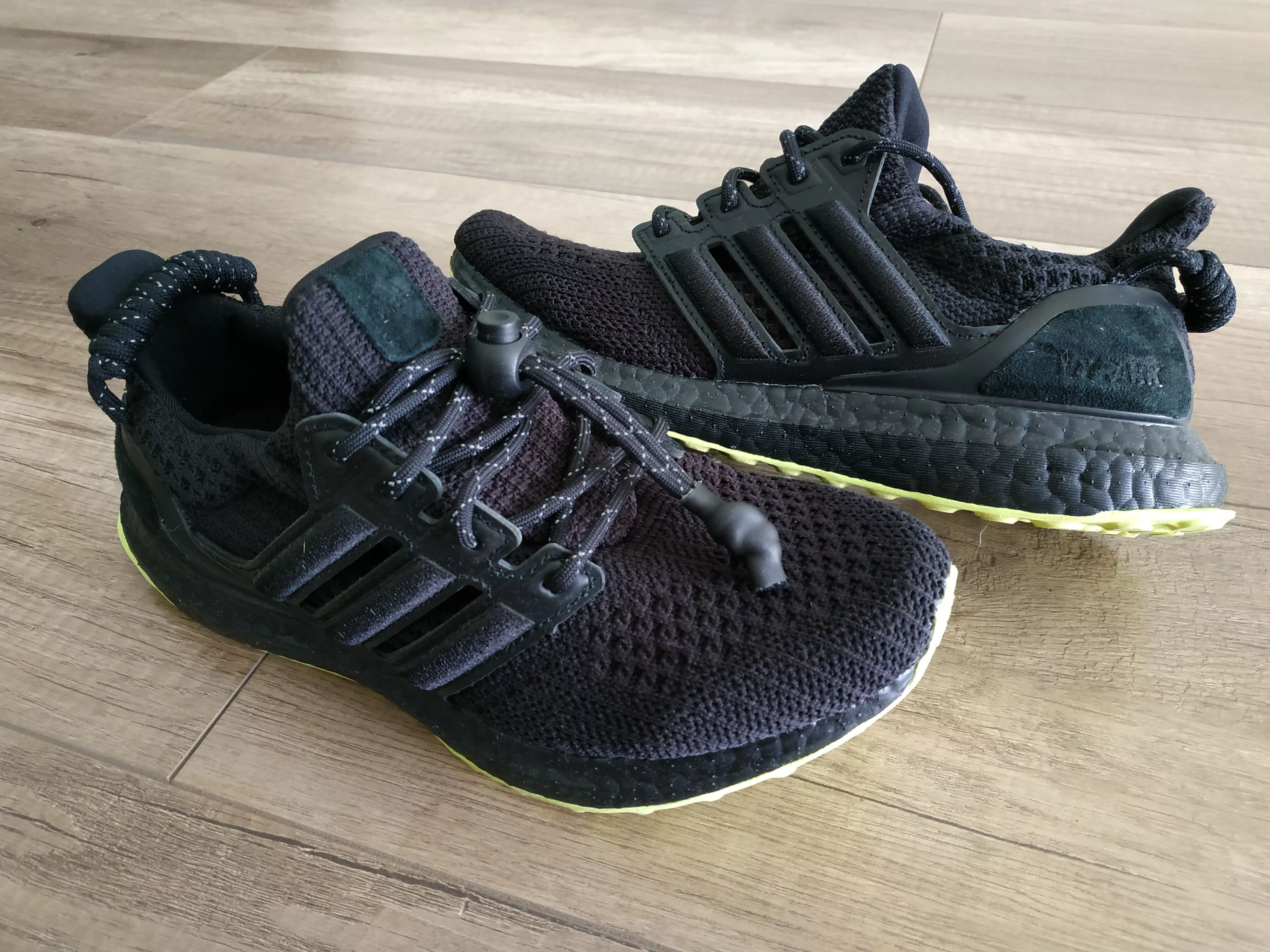 Adidas Low Top Sneakers Adidas × Ivy Park IVY PARK x Adidas Ultra Boost Women's Sneakers, UK5 EUR 38 Black