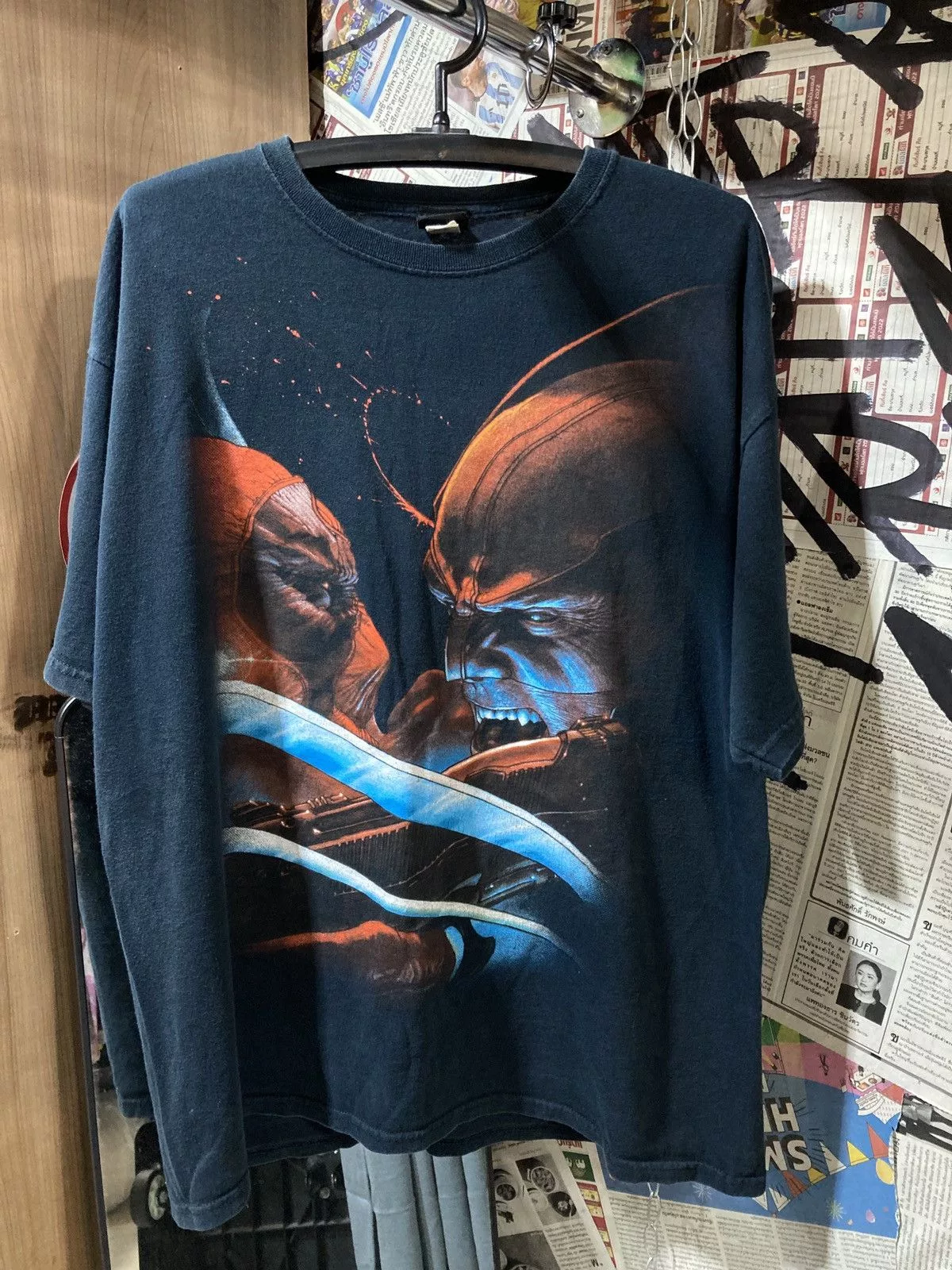 Marvel Comics Short Sleeve T Shirts Marvel Comics × Vintage Y2K Marvel Wolverine VS Deadpool tee Blue Streetwear