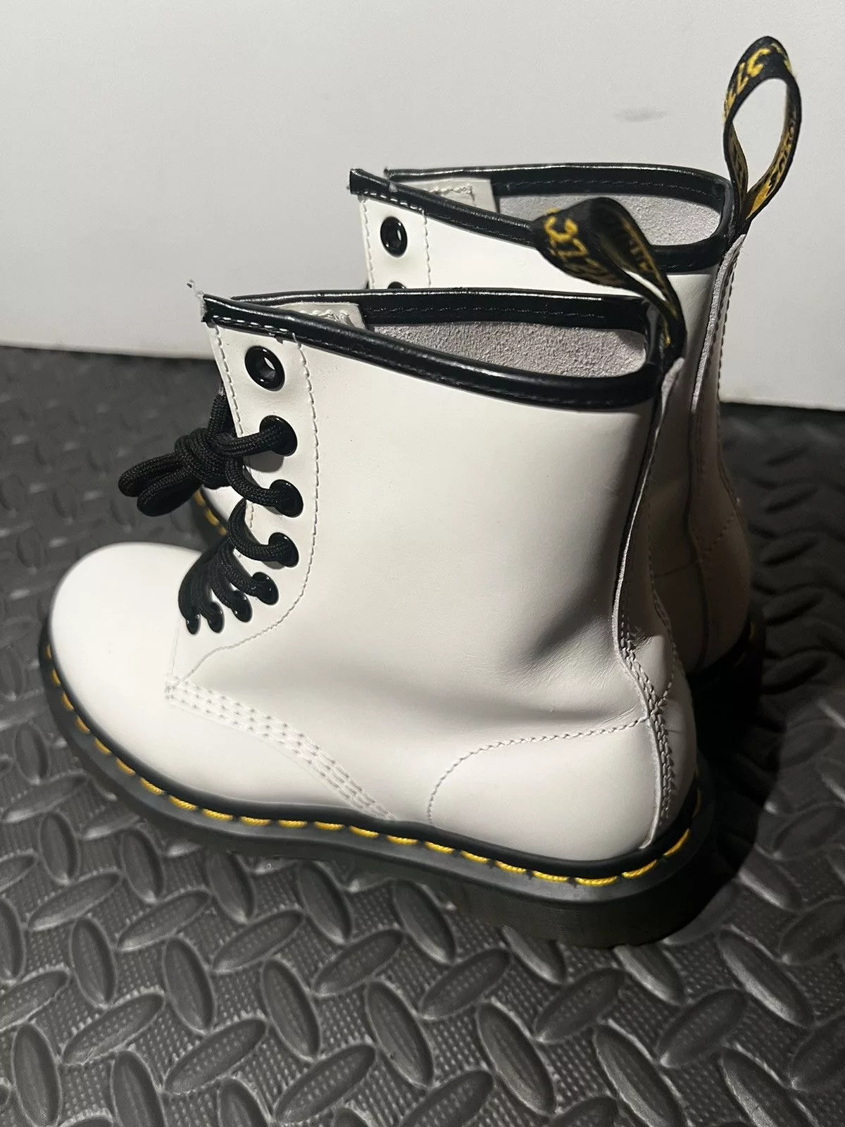 Dr. Martens Boots Dr. Martens 1460 White Smooth Leather Boots size 6 Womens