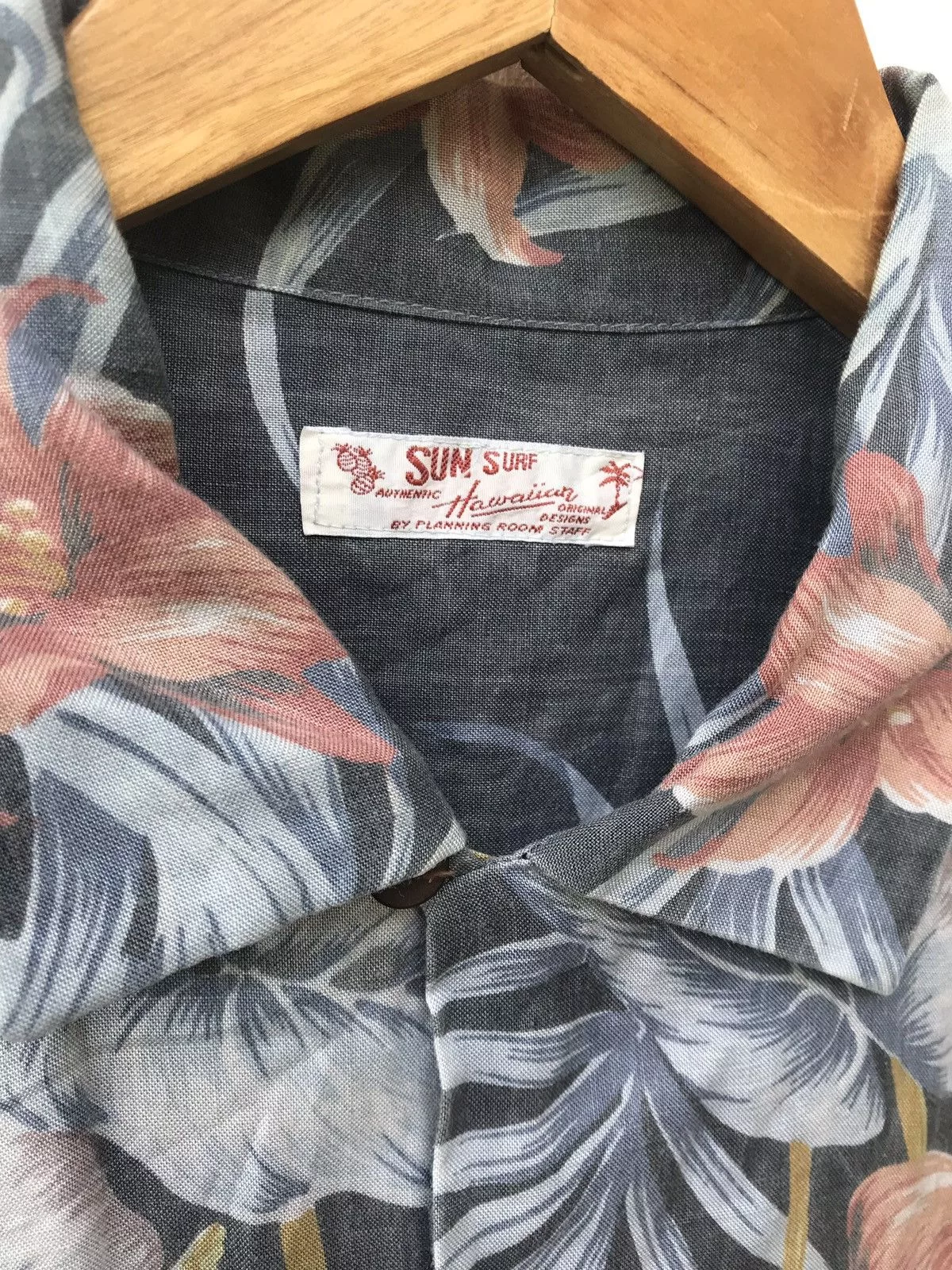 Buzz Rickson's Shirts Button Ups Buzz Rickson's × Sun Surf × Toyo Enterprises Sun Surf hawaiian aloha rayon shirt size M, Toyo Enterprise Gray