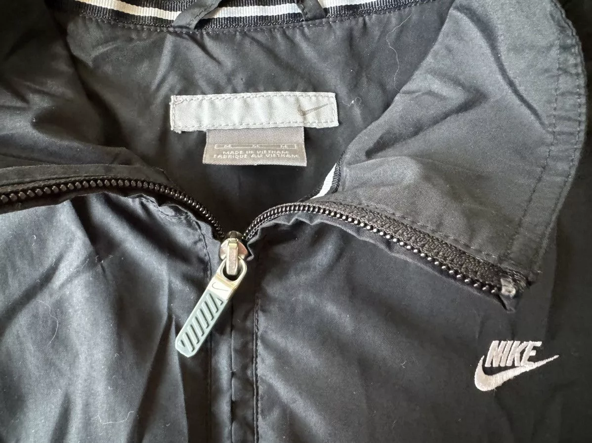 Nike Light Jackets Nike Windbreaker Black