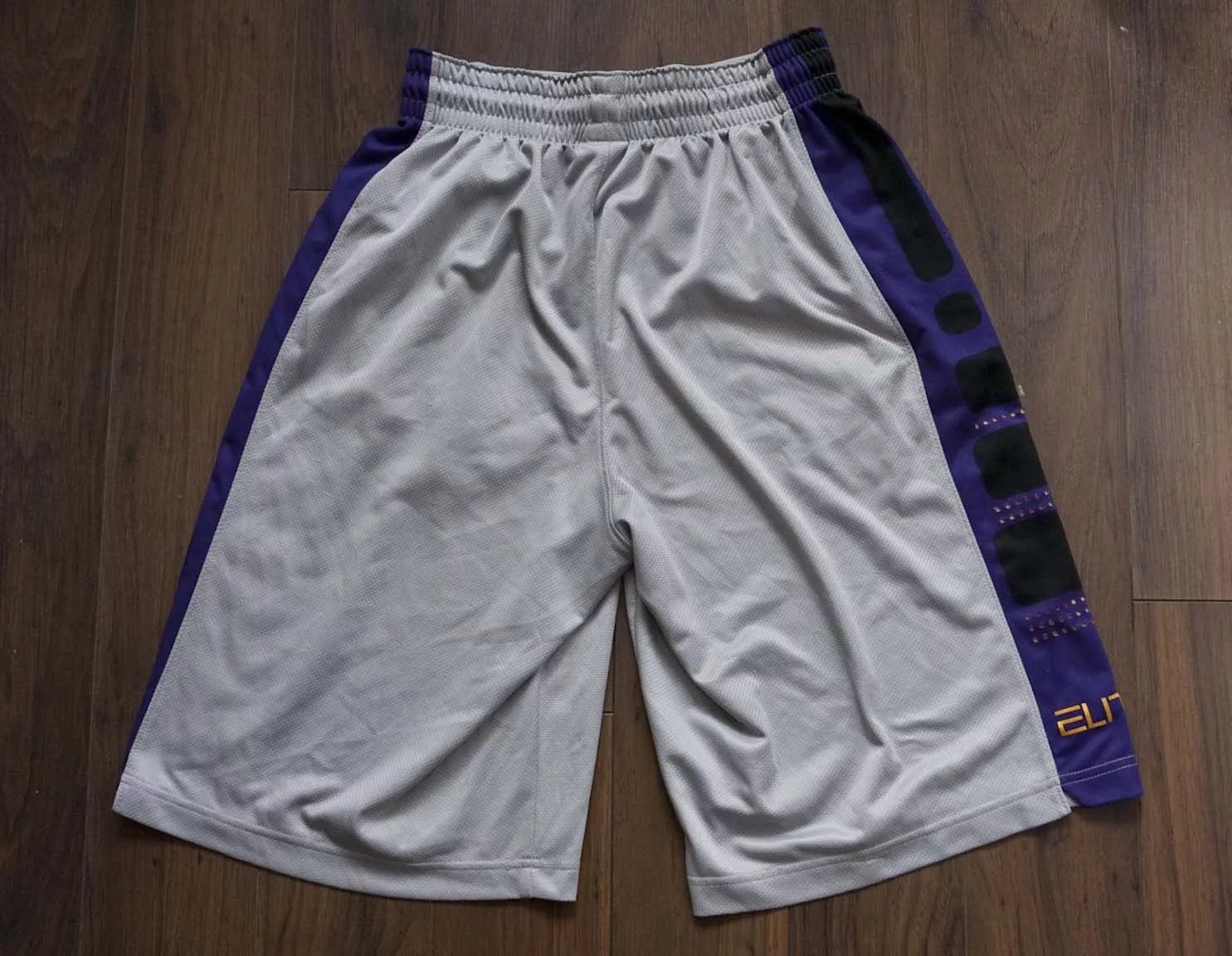 Nike Shorts Size S /32 Gray