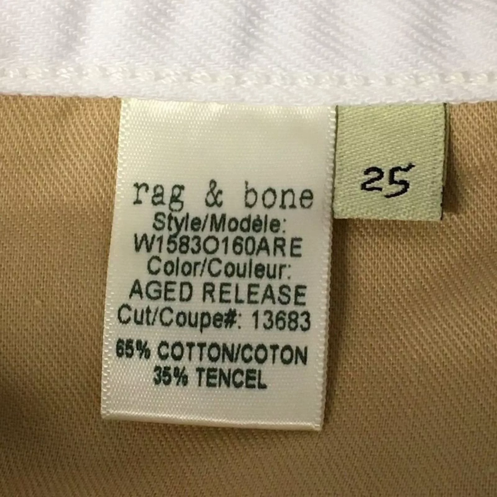 Rag & Bone Jeans RAG & BONE Aged Release White Raw Hem Skinny Jeans Sz 25