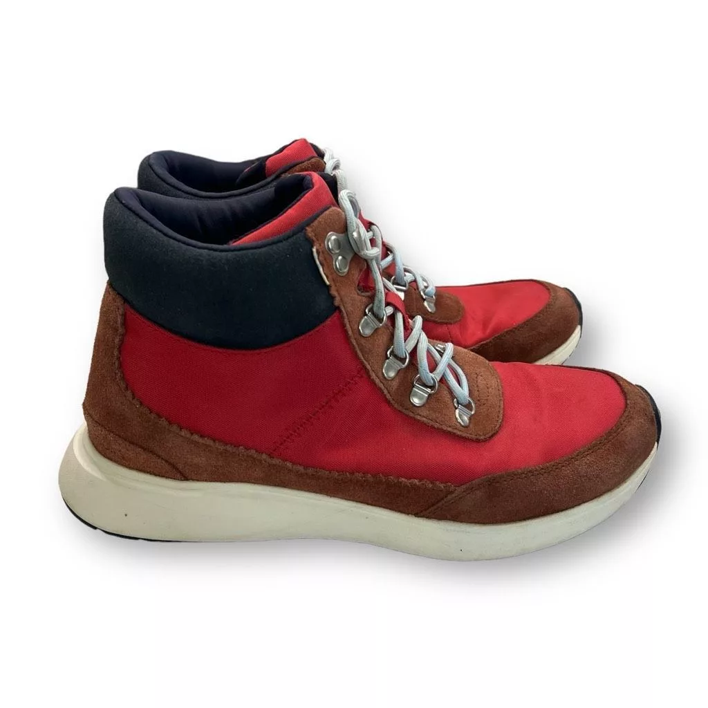 Toms Boots Toms Cascada Waterproof Boots Size 9 Red