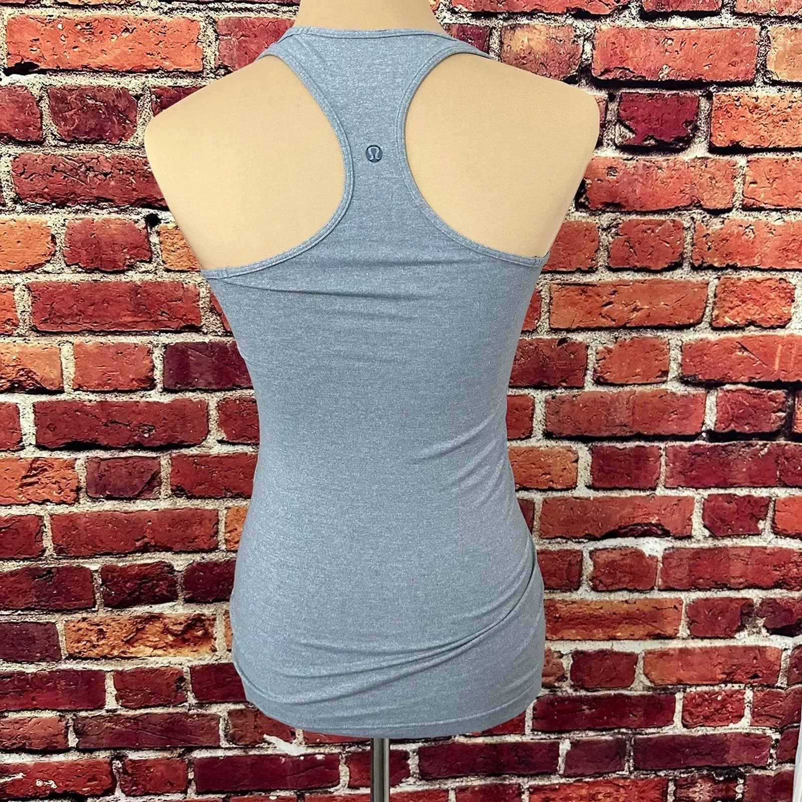 Lululemon Blouses Lululemon Tank top size 6 Gray
