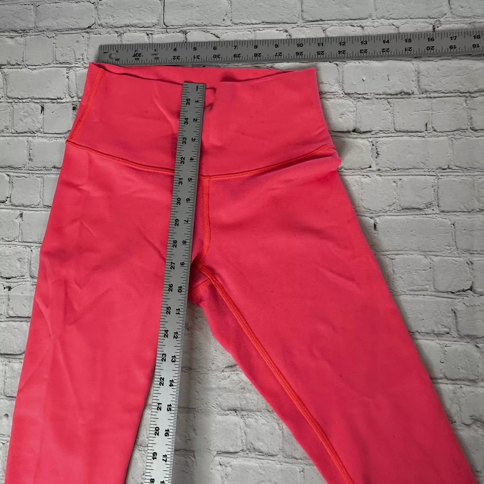 lululemon leggings size 6 Pink