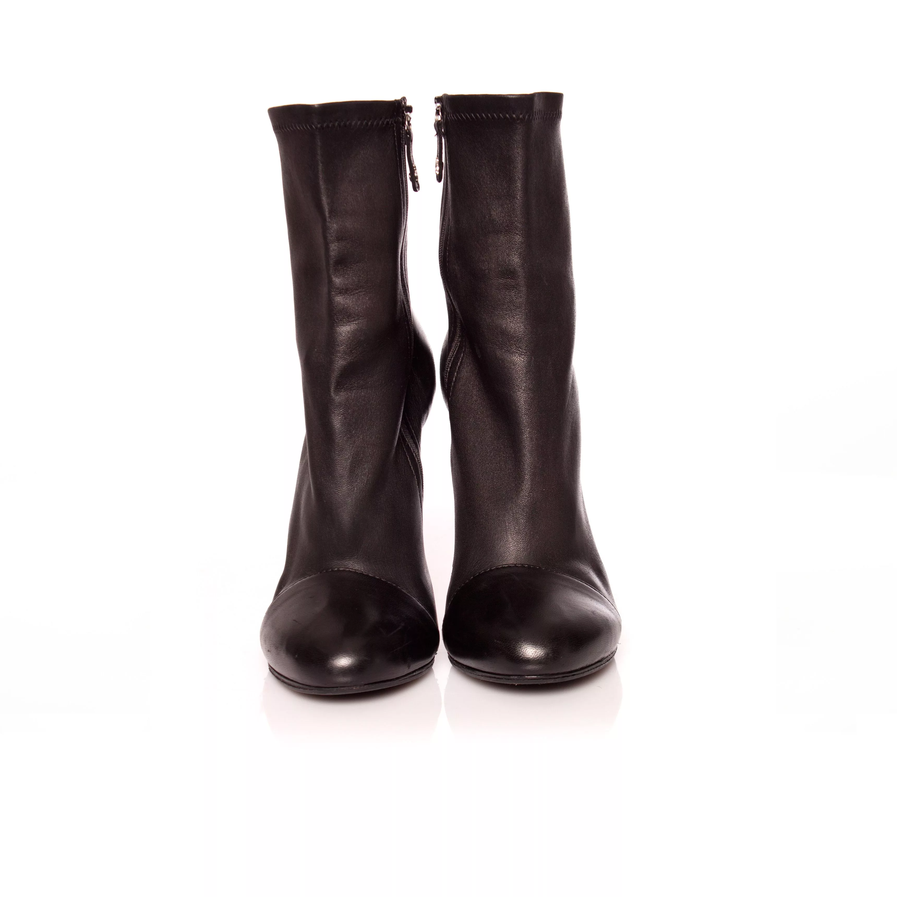 Dsquared2 Boots Dsquared2, black soft stretch leather ankle boots.