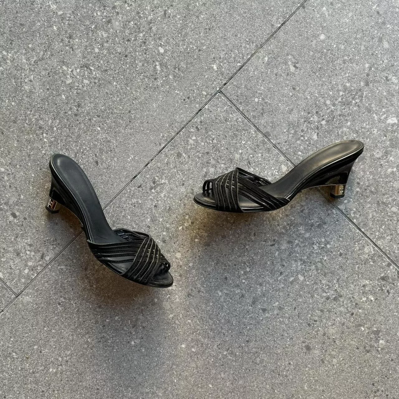 Chanel Mules Chanel 2000s Black Kitten Heels