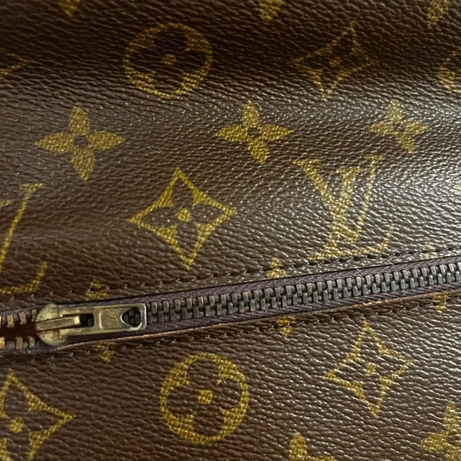 Louis Vuitton Shoulder Bags 💎 Vintage Louis Vuitton Monogram Fold over large clutch Brown