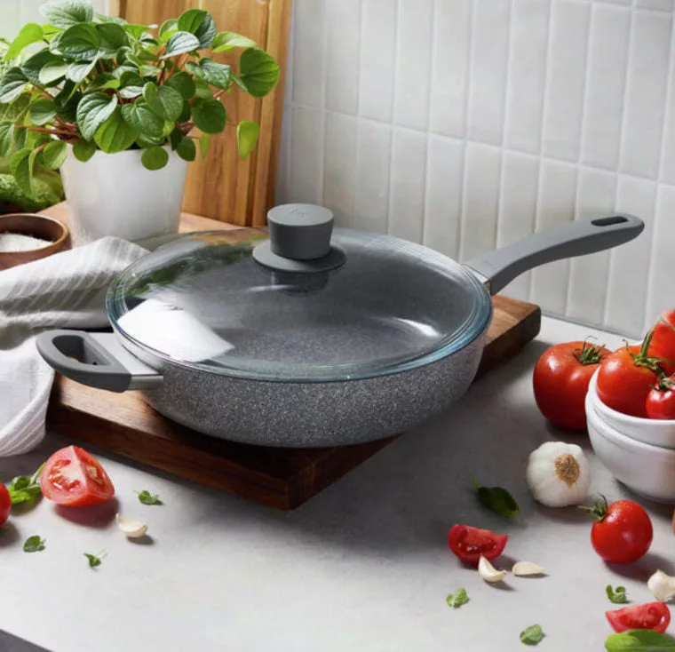 Parma Plus Ceramic 3.9 qt Sauté Pan + Lid