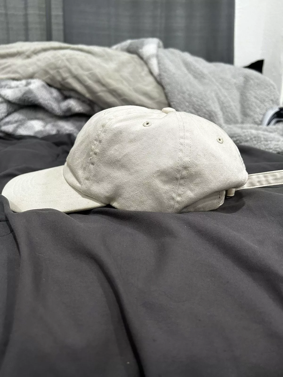 Supreme Hats Supreme 6 panel hat White