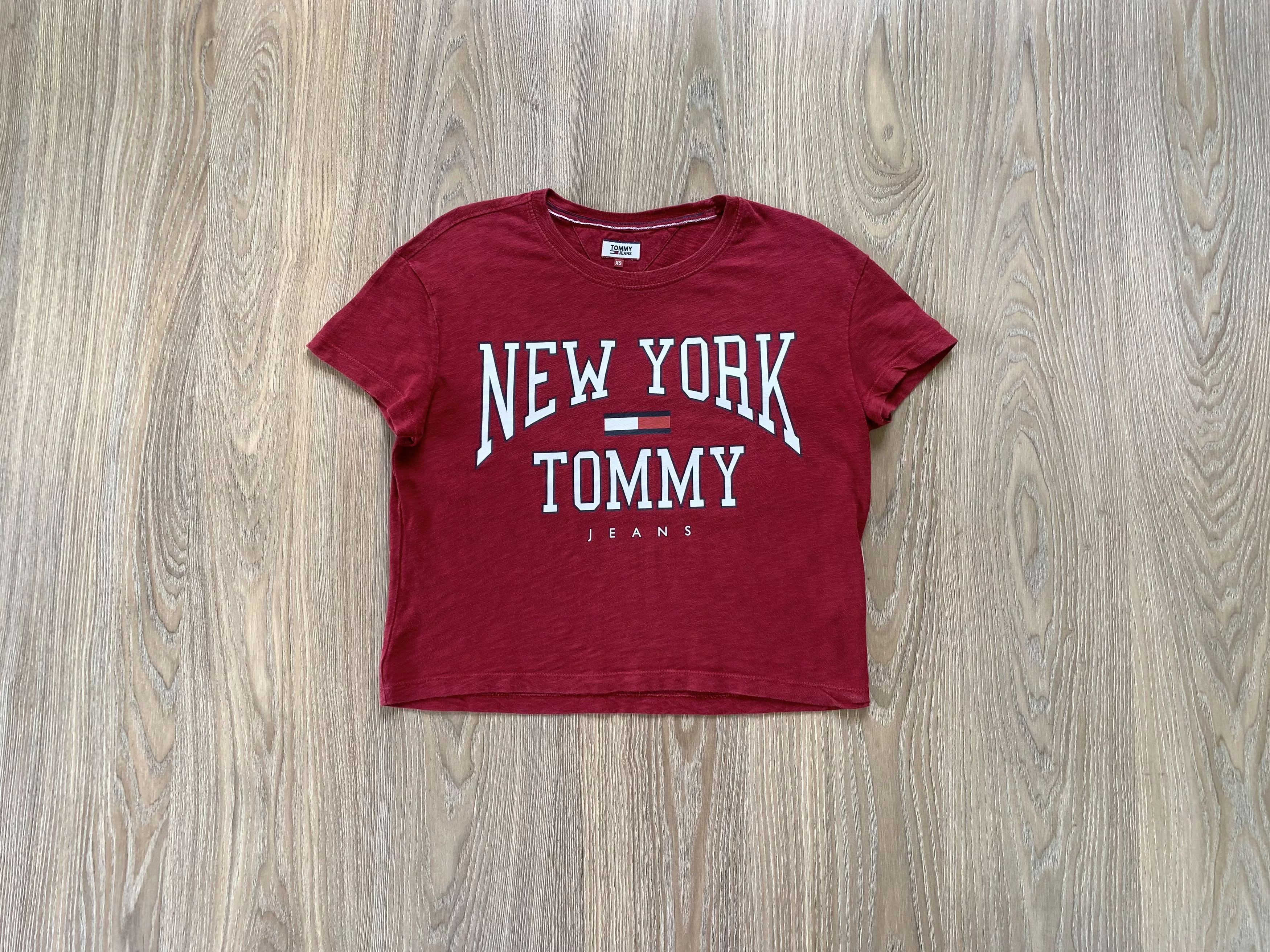 Tommy Hilfiger Short Sleeve T Shirts Tommy Hilfiger × Tommy Jeans Tommy Hilfiger Jeans Red T-Shirt Streetwear