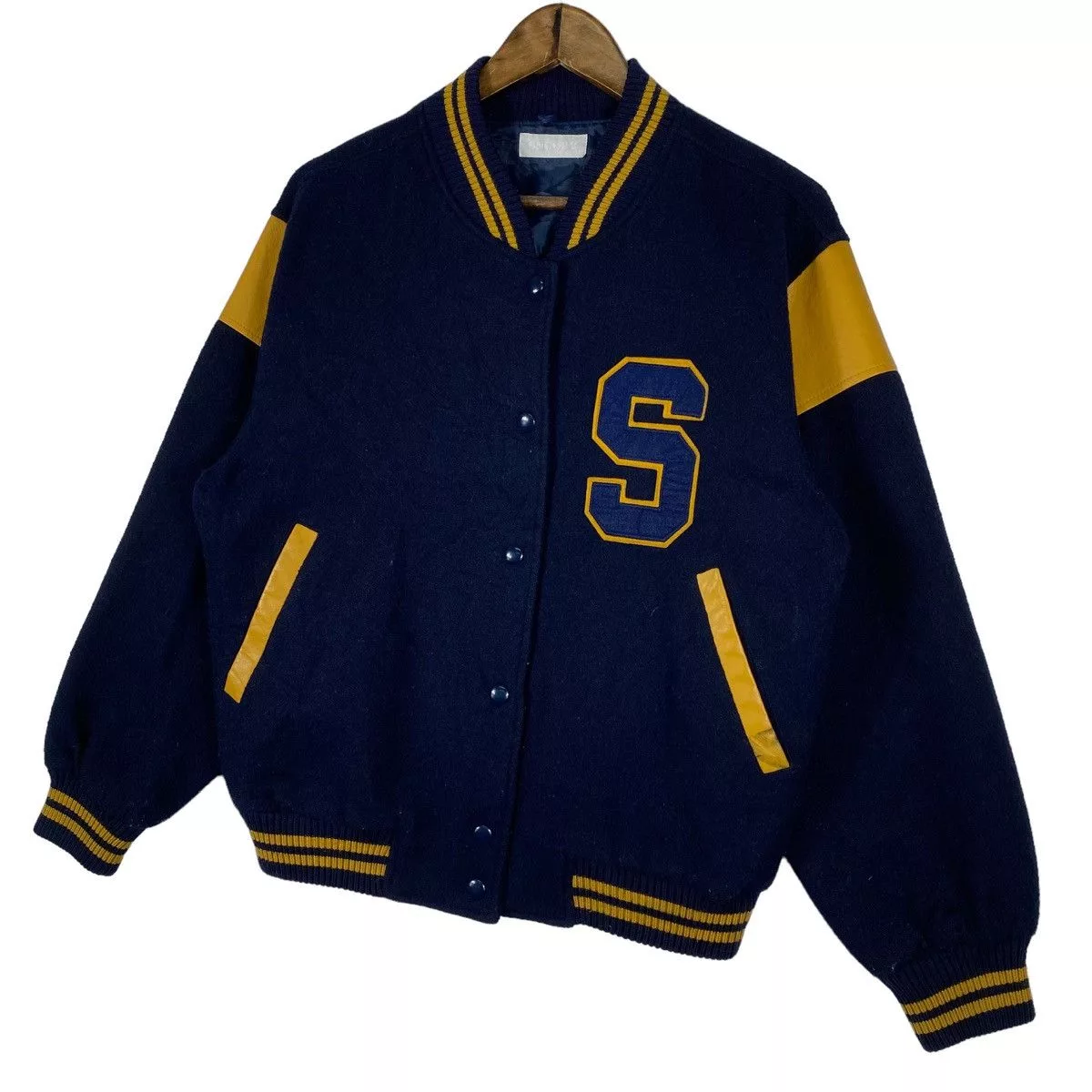 Peanuts Bombers Peanuts × Vintage Vintage Peanuts Snoopy Varsity Jacket White