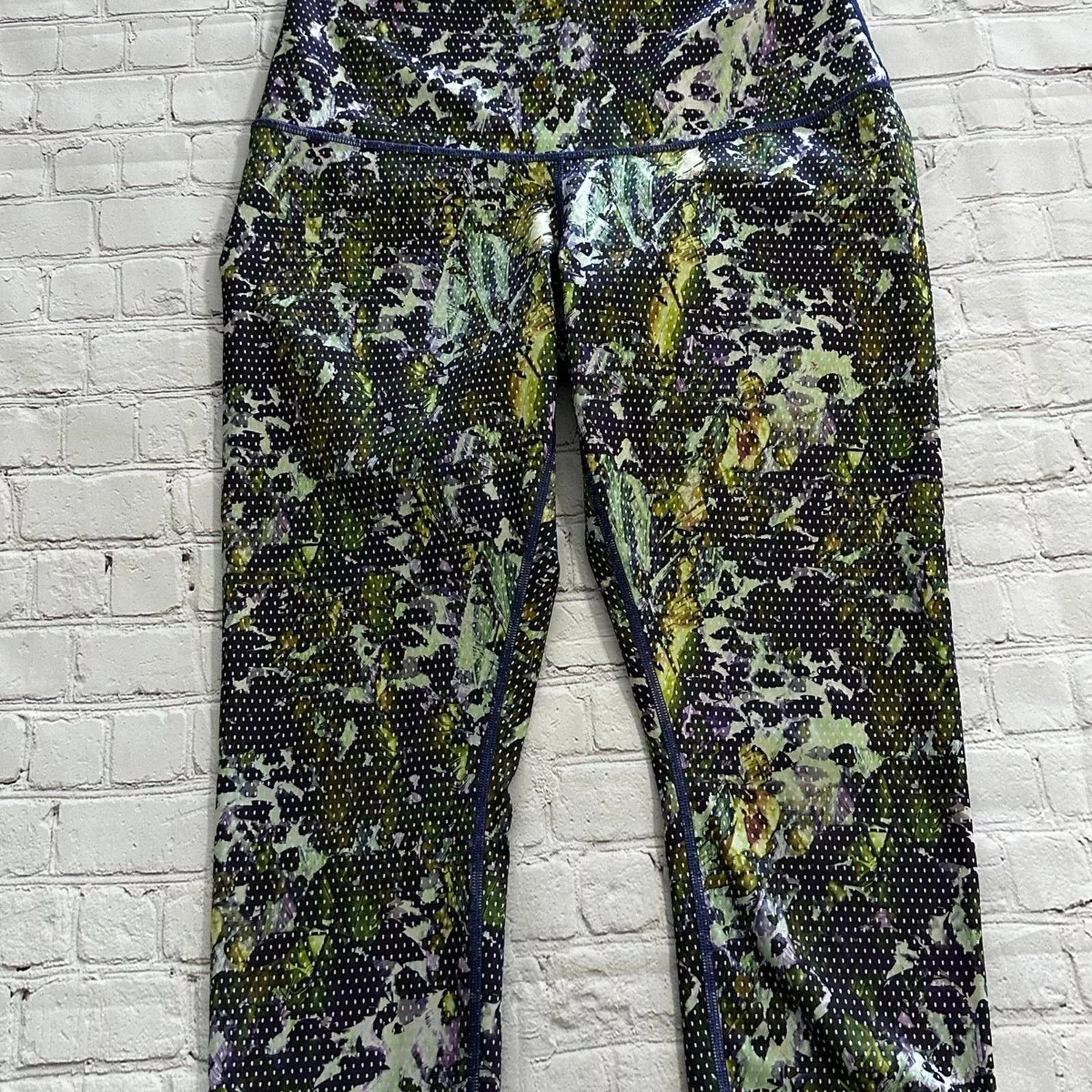 lululemon leggings size 8 Green