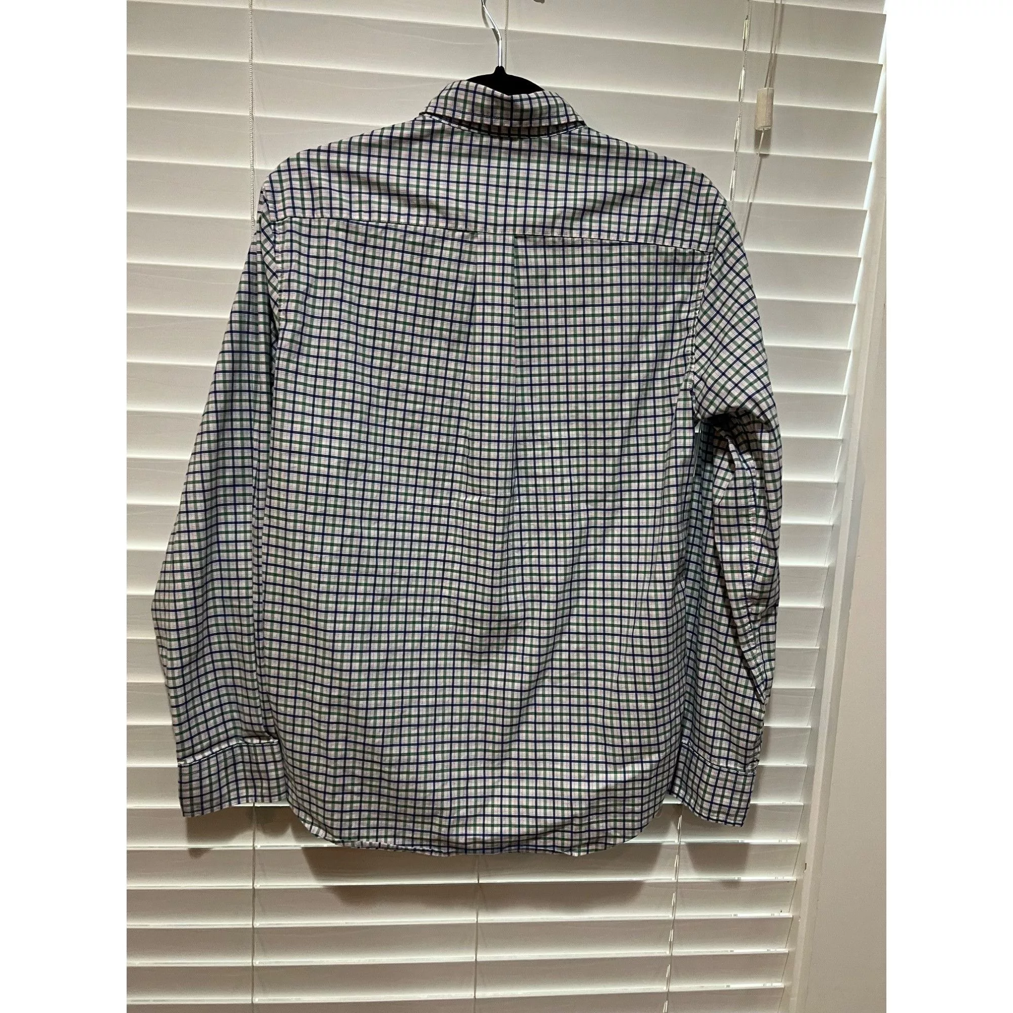 Vineyard Vines Shirts Button Ups Vineyard Vines OTG Performance Style Button Up Shirt - Size White