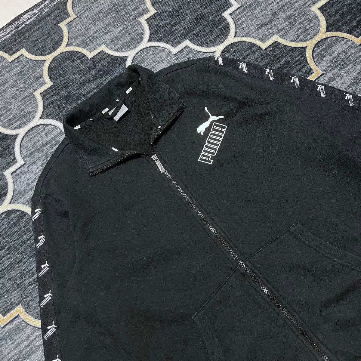 Puma Sweaters Knitwear PUMA SIDETAPED JACKET Black