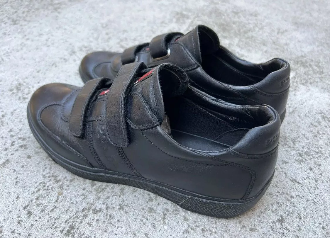 Prada Low Top Sneakers Authentic💫Prada💫2 Strap Leather Sneaker (4P 1317) Black