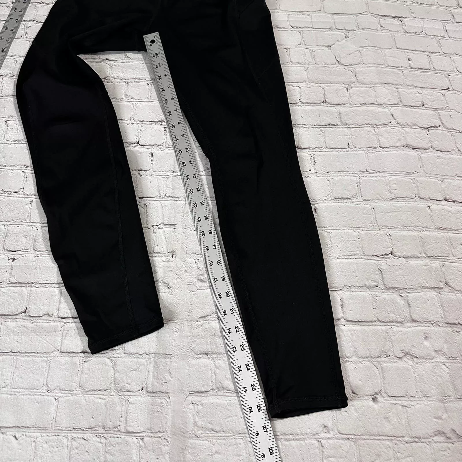 Athleta Leggings size medium Black