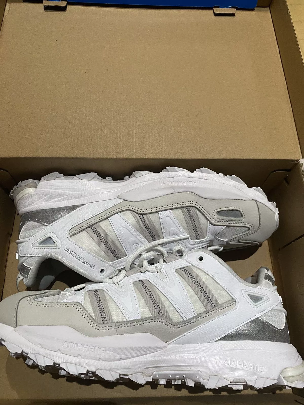 Adidas Low Top Sneakers Adidas Hyperturf White and Metallic