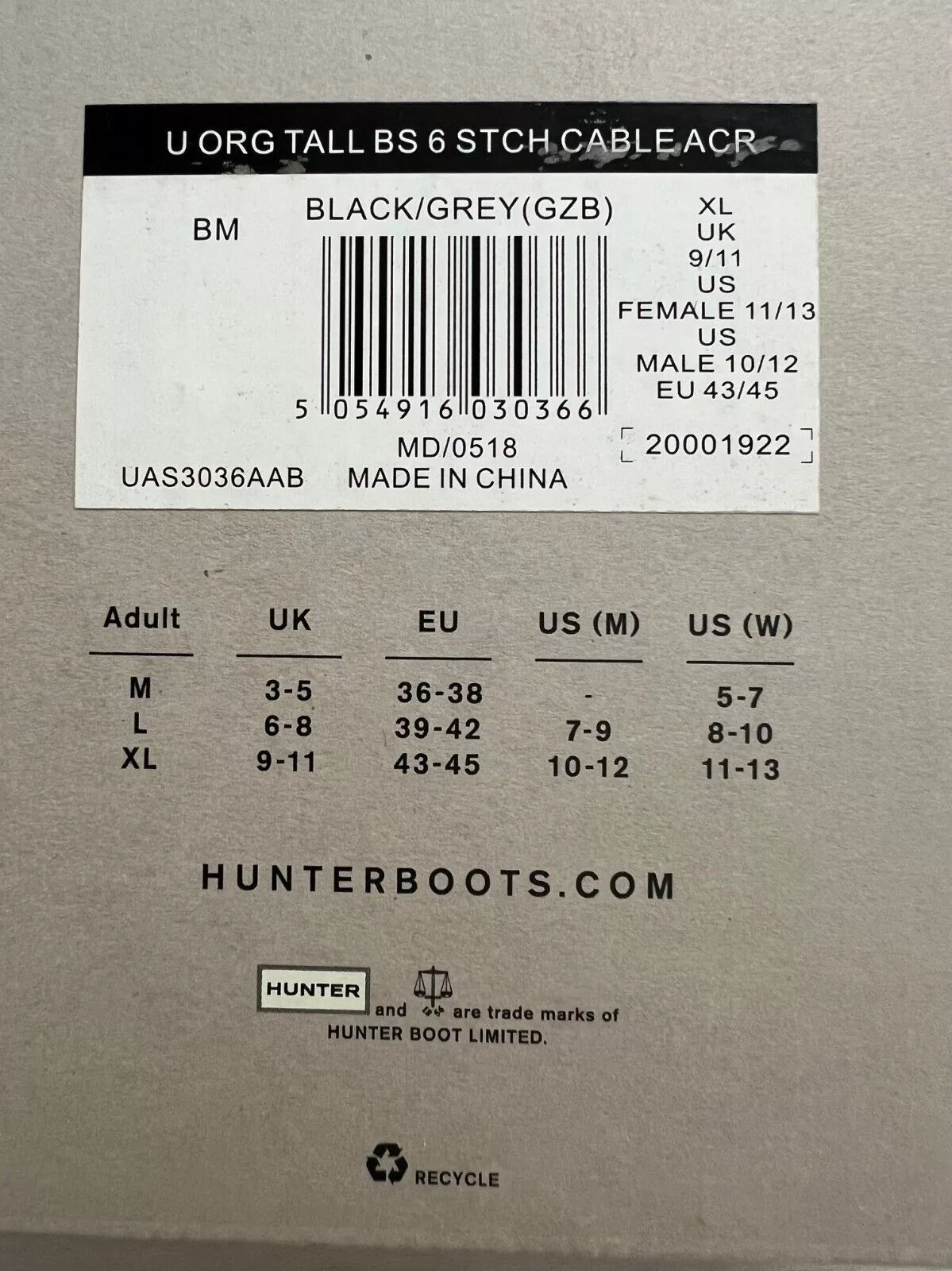 Hunter Socks Intimates Hunter 6 Stitch Cable Boot Sock in Black/Grey ( XL )