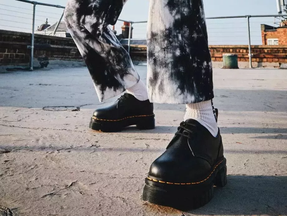 Dr. Martens Casual Leather Shoes Dr. Martens AUDRICK PLATFORM DERBYS Black