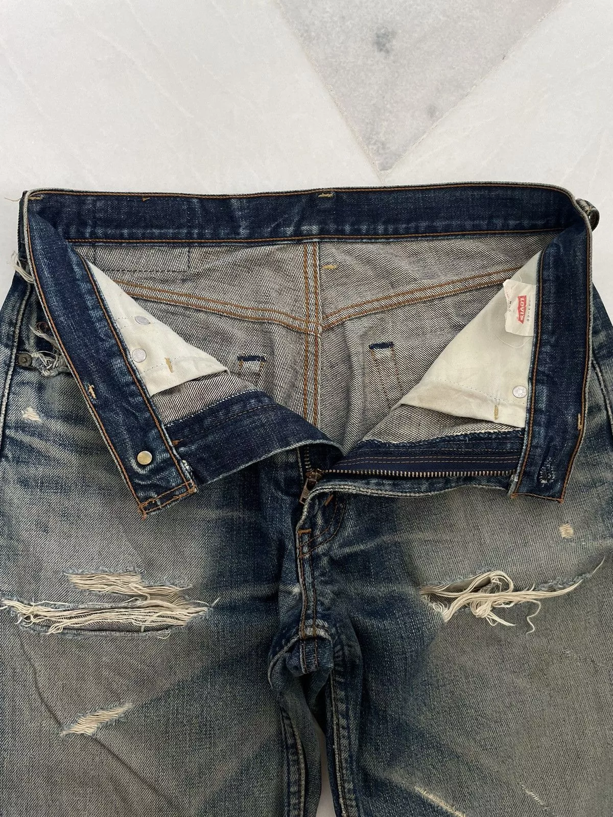 Levi's Denim Levi's × Vintage VINTAGE 90s LEVIS THRASHED & DISTRESSED JEANS Blue Streetwear