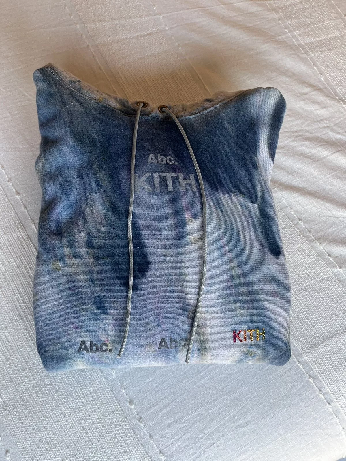 Advisory Board Crystals Sweatshirts Hoodies Advisory Board Crystals × Kith Kith x ABC Holograph Hoodie Blue