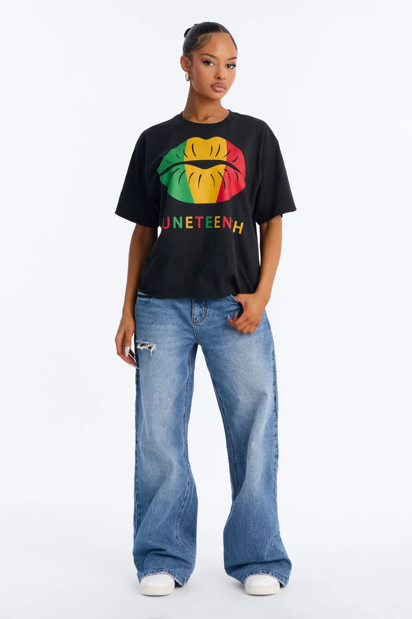 Juneteenth Lips Oversized Tee - Black