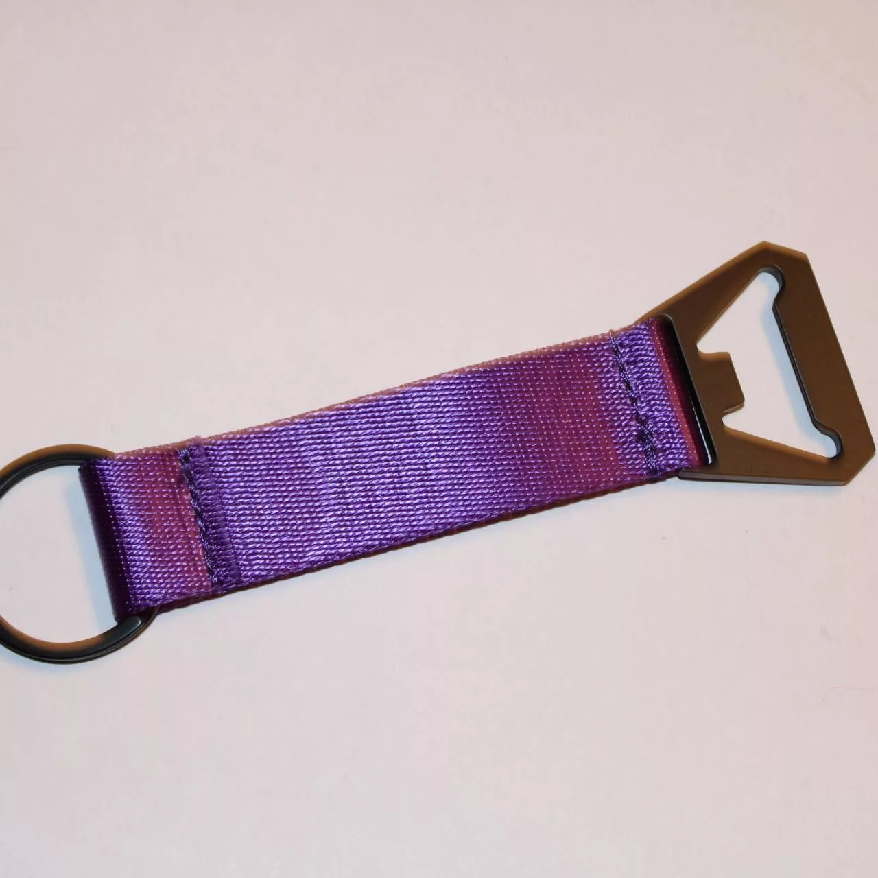 Supreme Supreme Supreme Bottle Opener Webbing Keychain - Purple