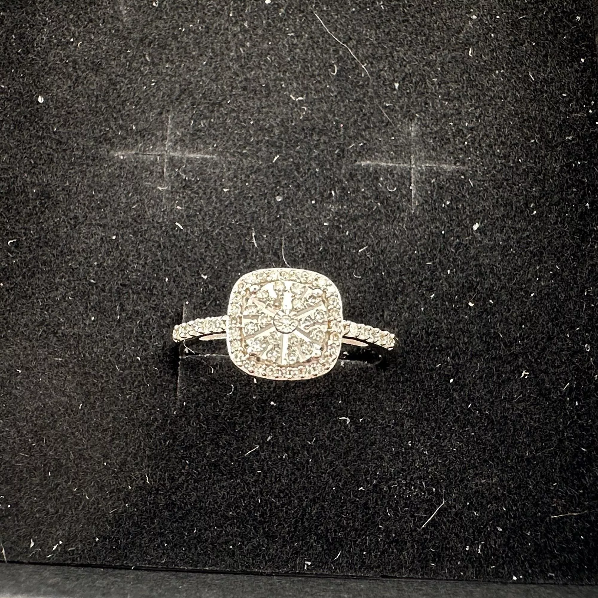 Other Rings Other Eye-catching 1/4 Carat Natural Diamond Ring Size 7 Multi