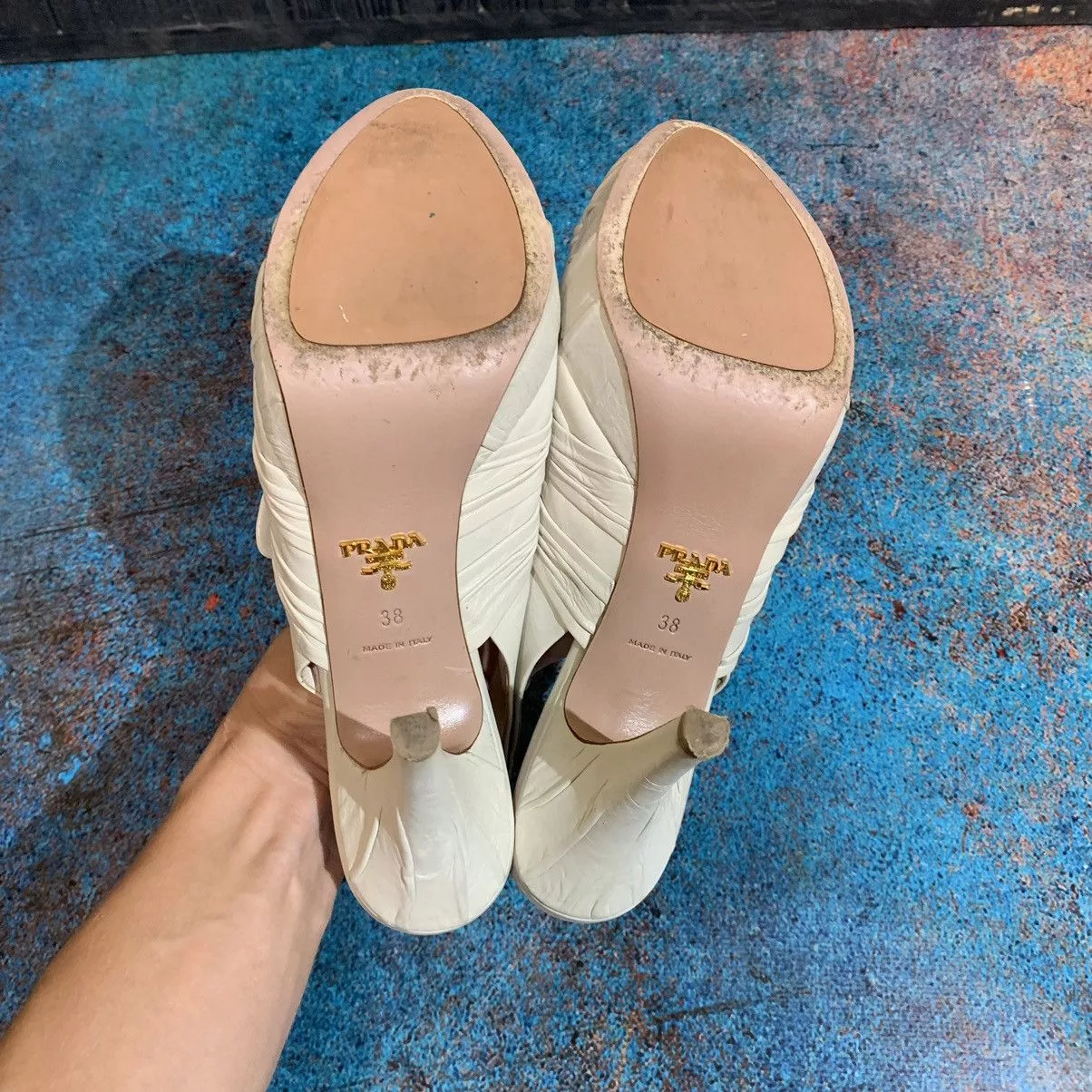 Prada Heels Prada Leather Heels Size 38 Beige Luxury