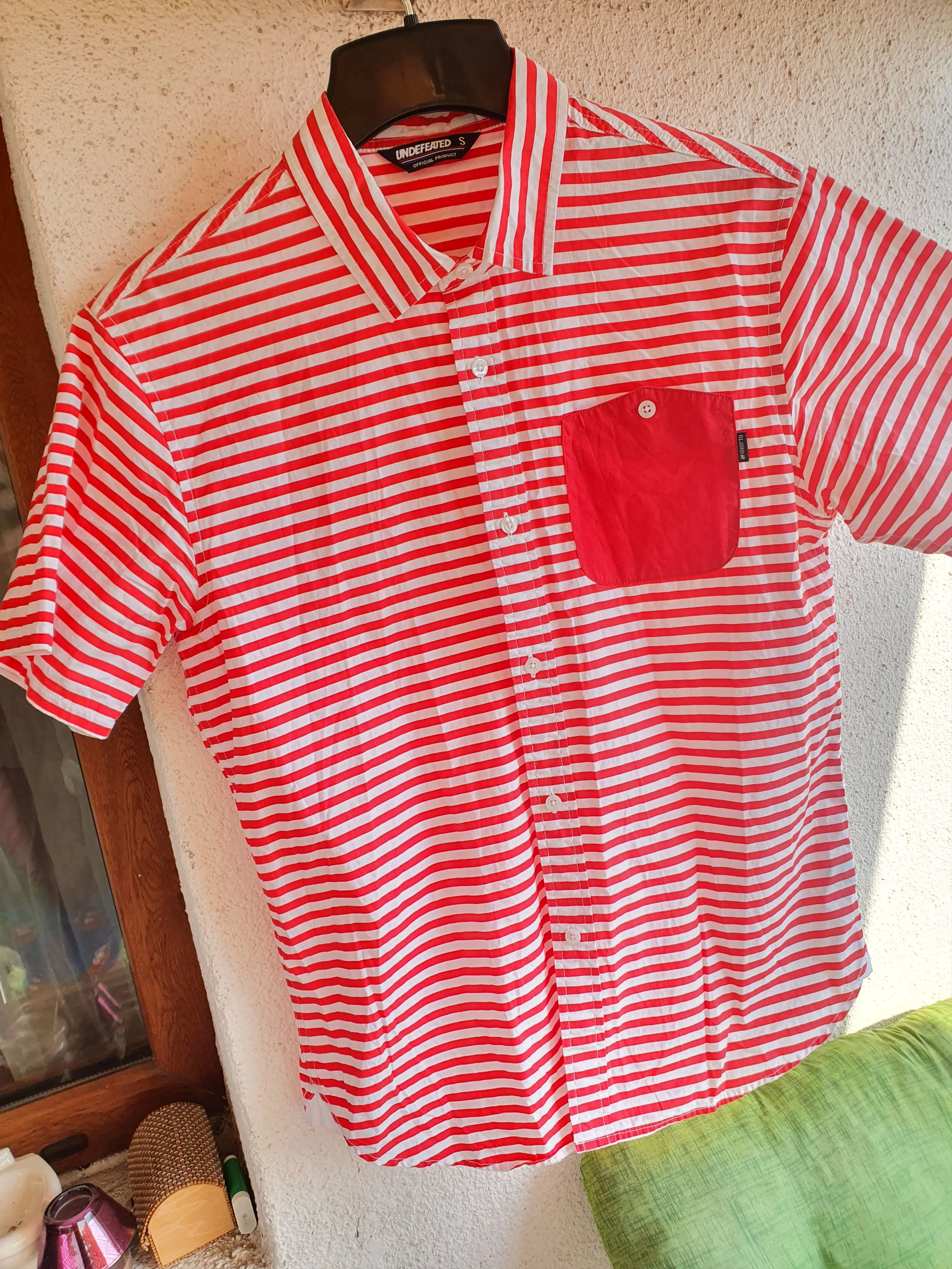 Undefeated Shirts Button Ups Undefeated Red/White striped short sleeve button up shirt,S Streetwear