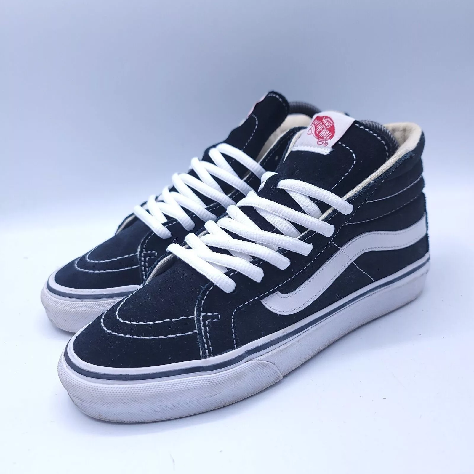 Vans Low Top Sneakers Vans Off the Wall Old Skool Shoe Women Size 5.5 721277 Black