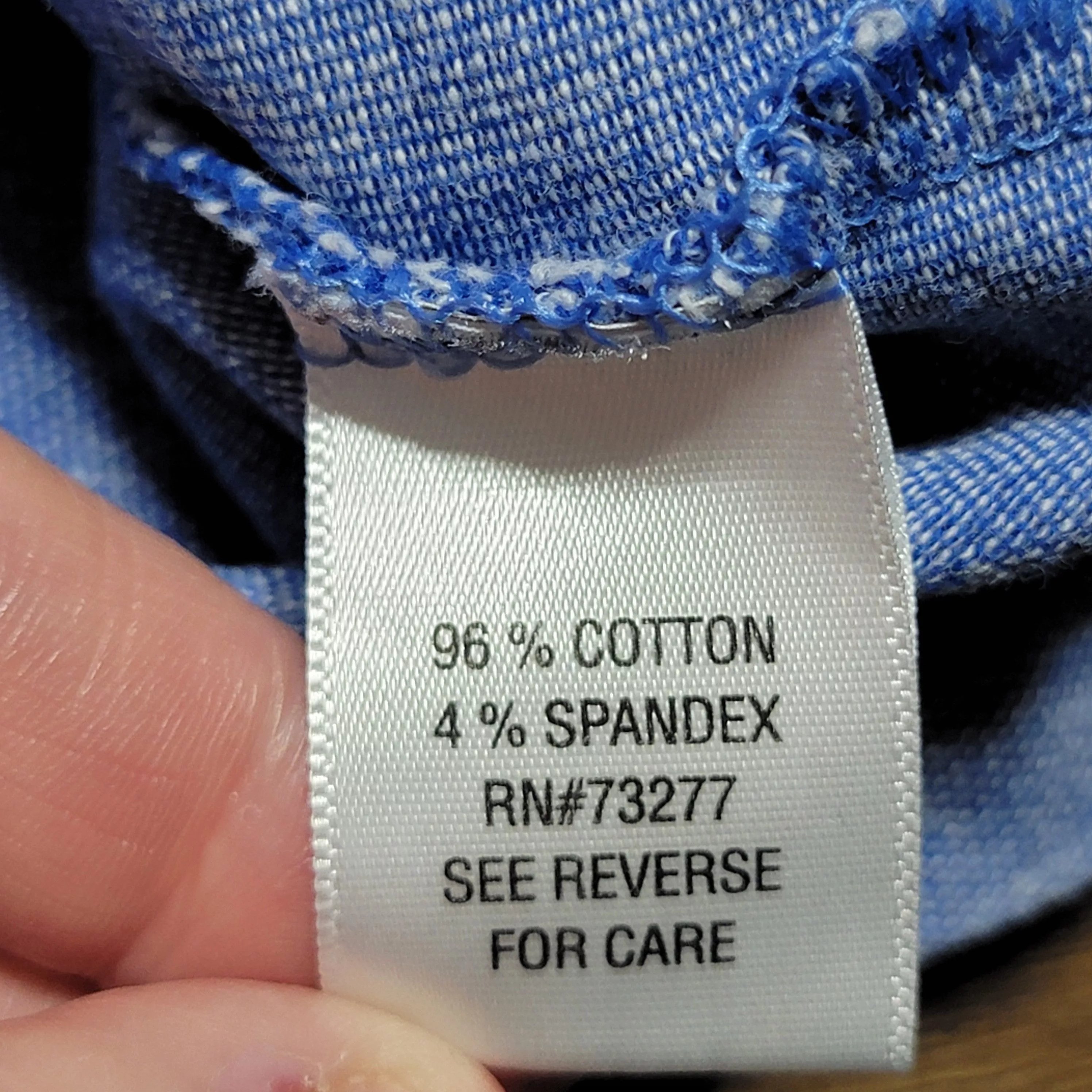 Croft & Barrow Blouses Croft & Barrow LS Quarter Button w/Pockets - Size Medium Blue