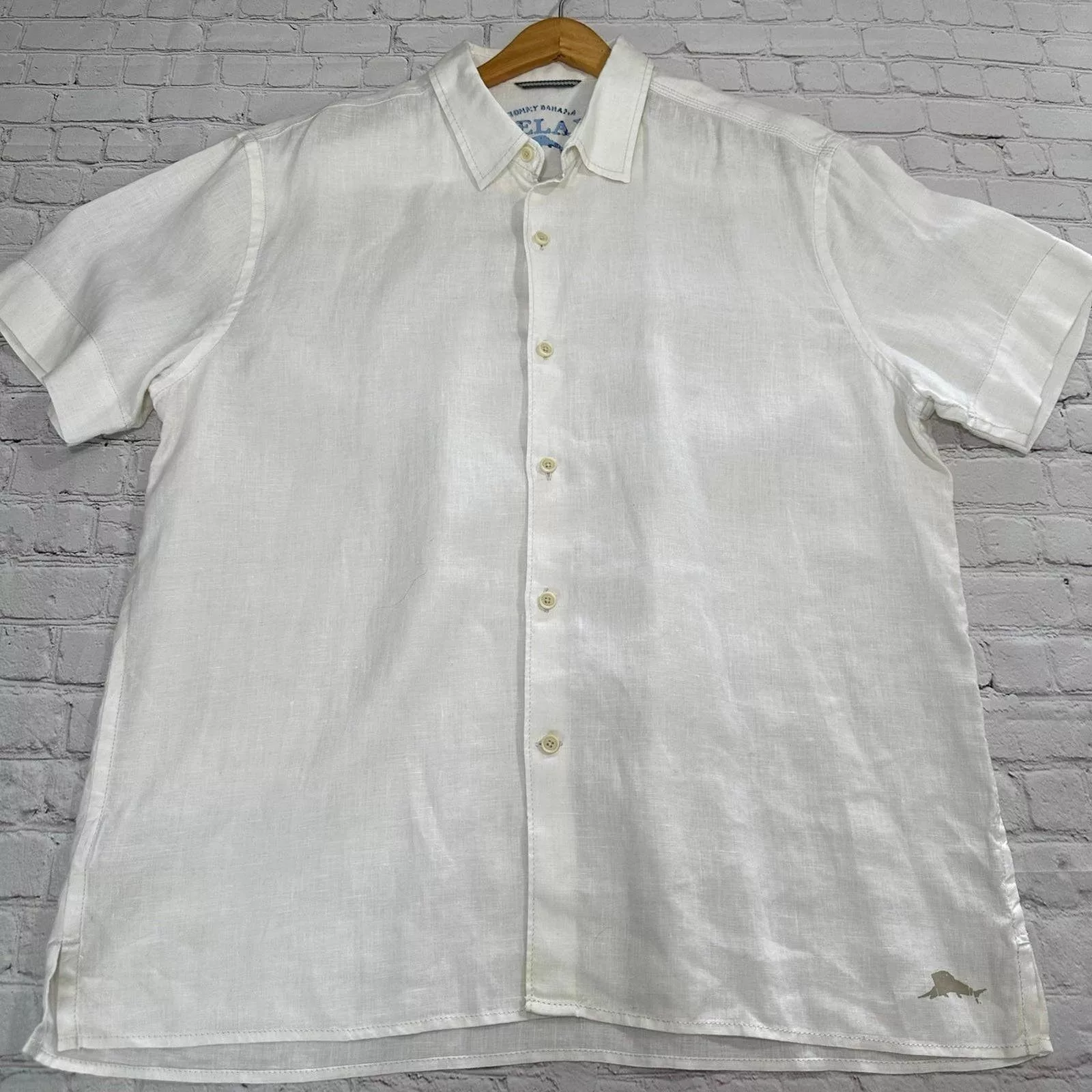 Tommy Bahama Shirts Button Ups Tommy Bahama relax button-down short Short Sleeve 100% linen Beige