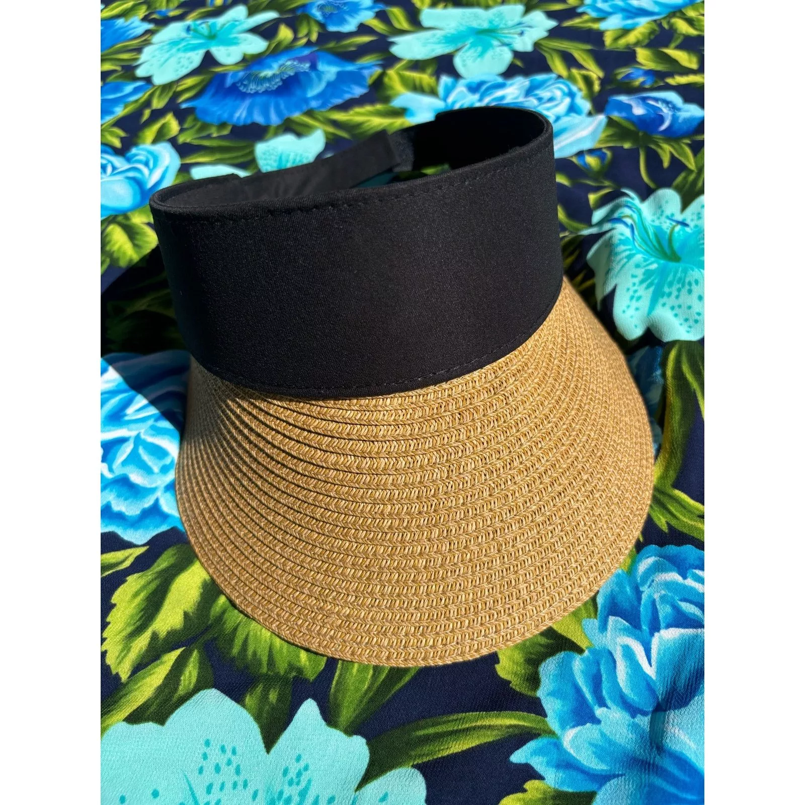 & Other Stories Hats & Other Stories Straw viser with black trim