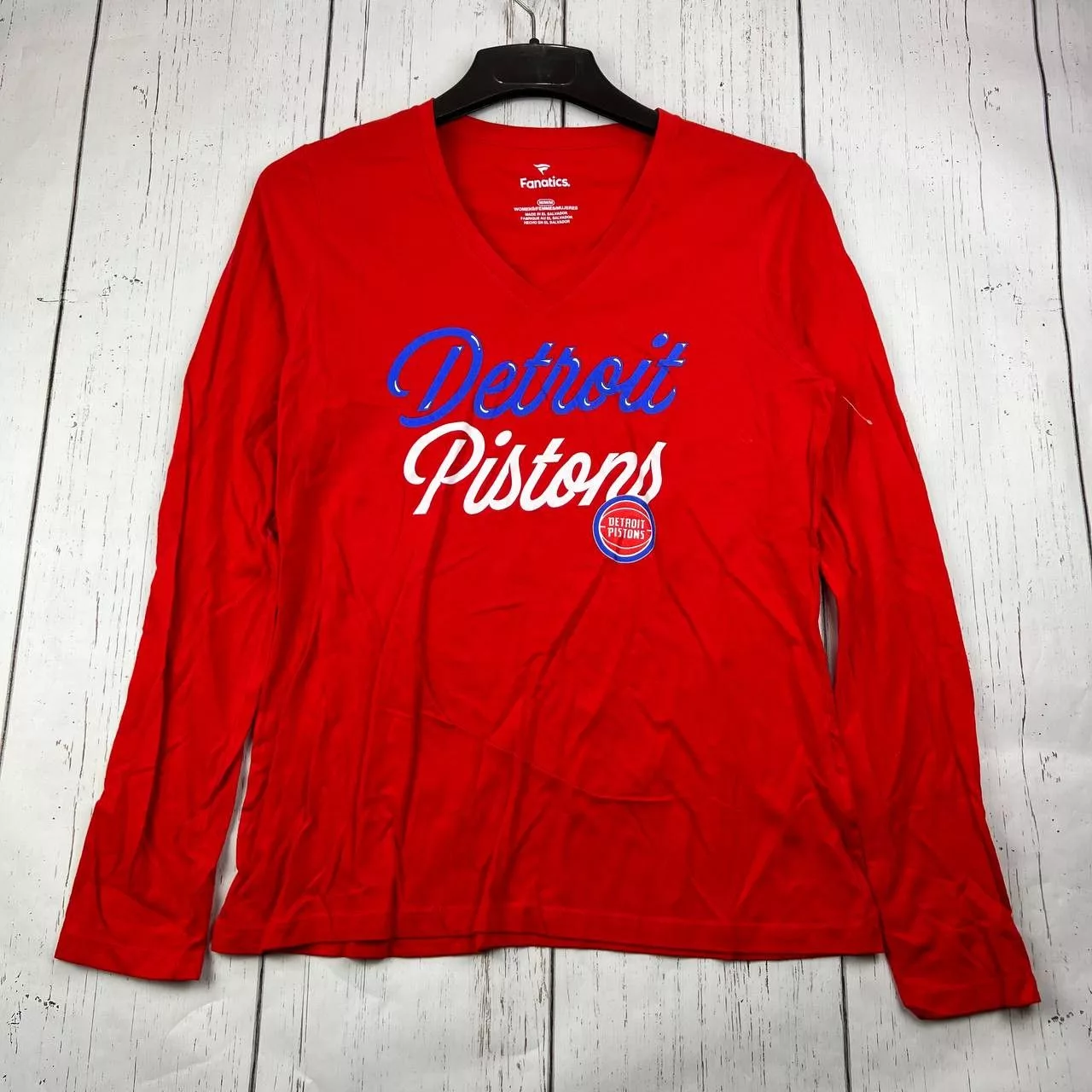 Other Long Sleeve T Shirts Other Detroit Pistons NBA Medium Fanatics Shirt Red New Women