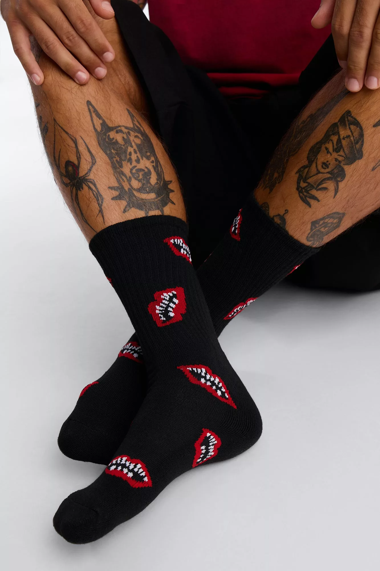 Speak Up Graphic Ribbed Crew Socks - Black
