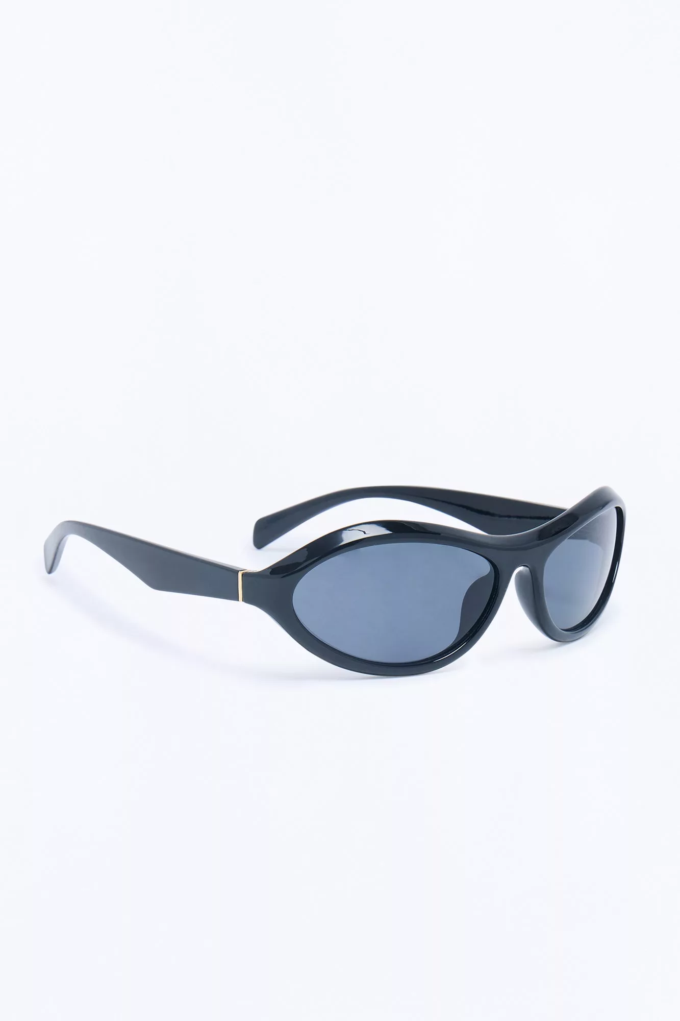 Don't Disturb Me Sunglasses - Black