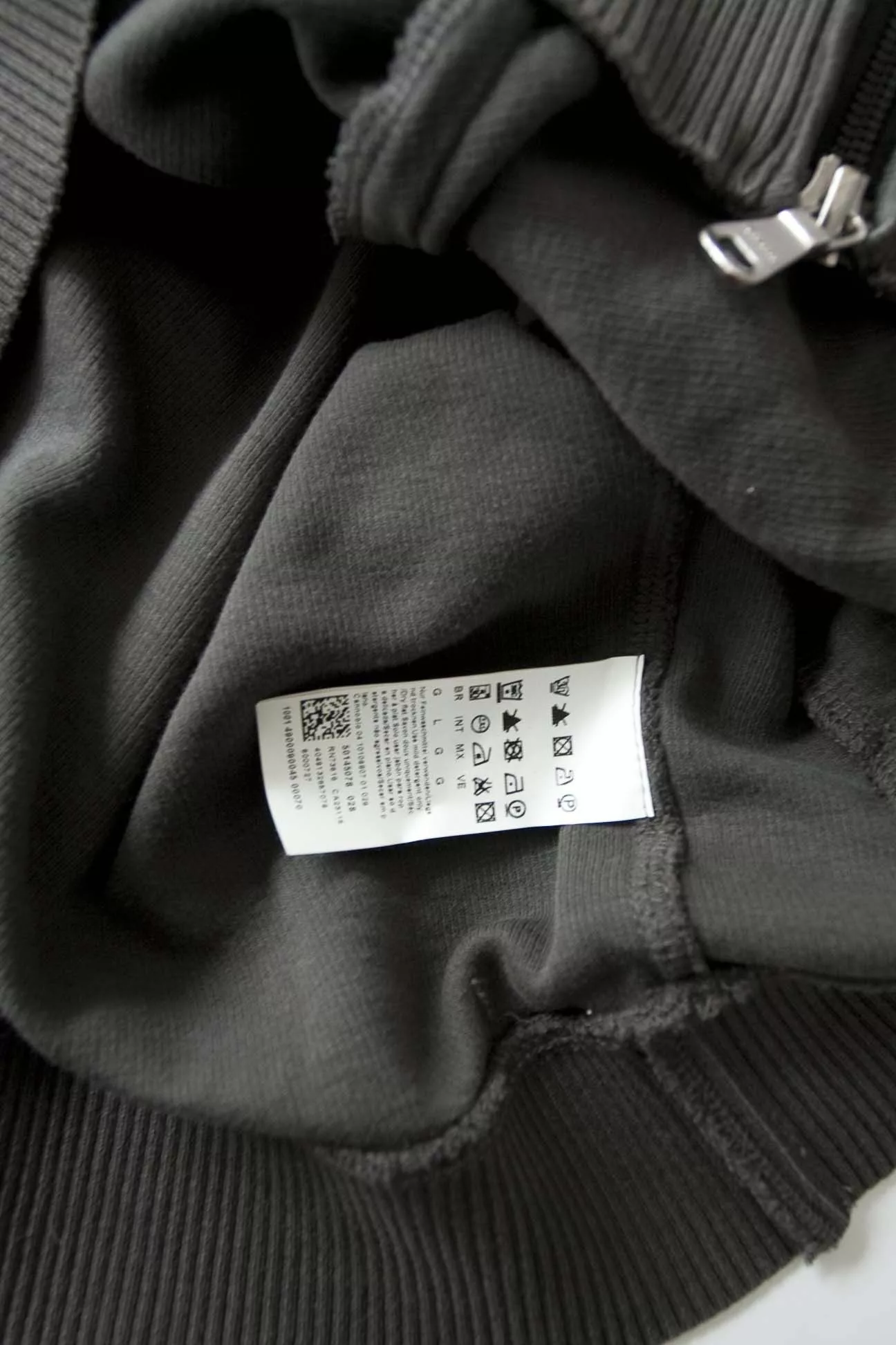 Hugo Boss Light Jackets Hugo Boss Jacket Full Zip Size L Cotton Multi