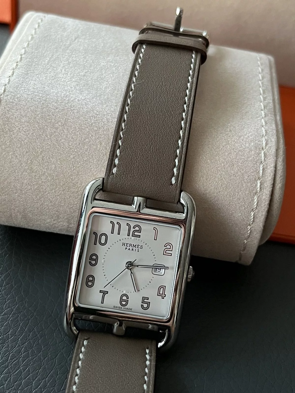 Hermes Watches Brand New Giftable Hermes Classic Cape Cod Large Model Gray
