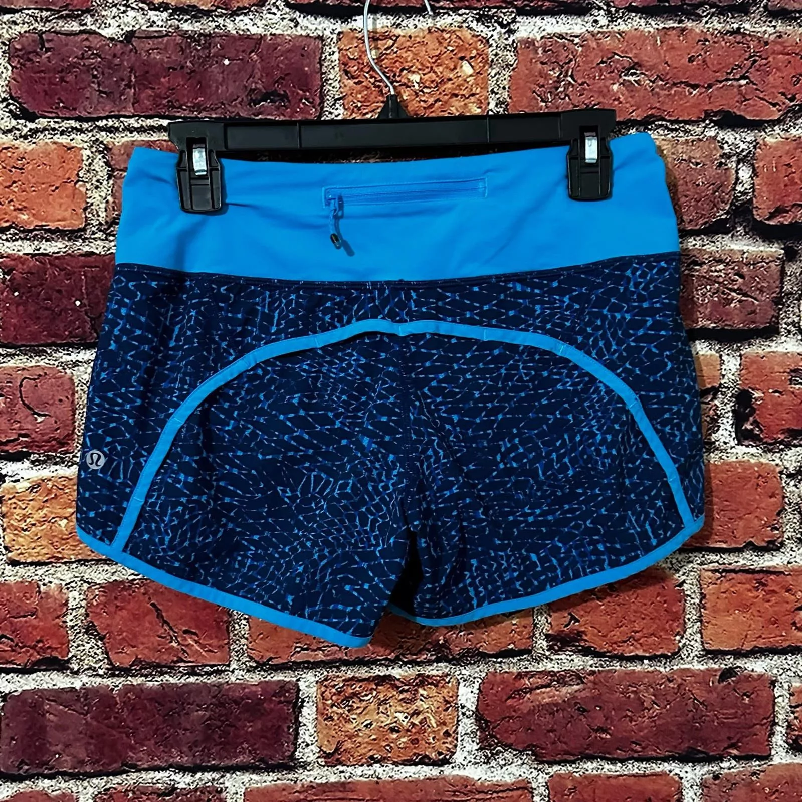 lululemon shorts size 4 Blue
