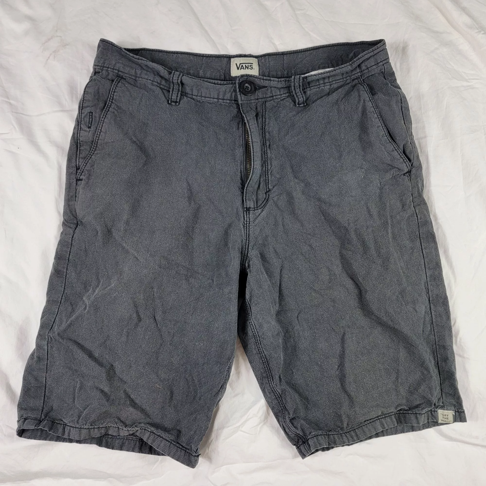 Vans Shorts Vans Mens Size 30 Gray Casual Shorts Outdoors Summer Beach H
