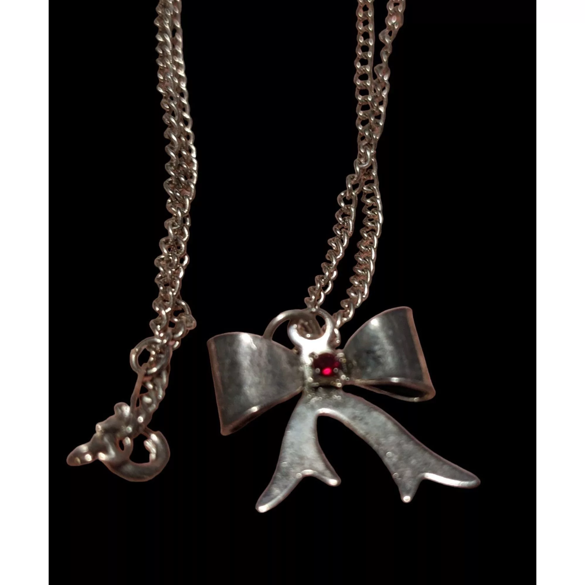 Other Necklaces Other Silver Rhinestone Bow Necklace