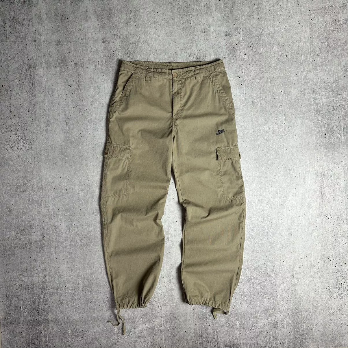 Nike Sweatpants Joggers Nike × Vintage 00s Nike Vintage Cargo Baggy Pants Y2K Beige Streetwear