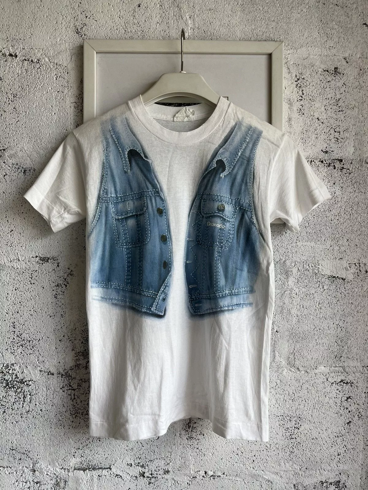Vintage Short Sleeve T Shirts Vintage Granada Jacket Print Expression Dukoaps 90’s T-shirt White